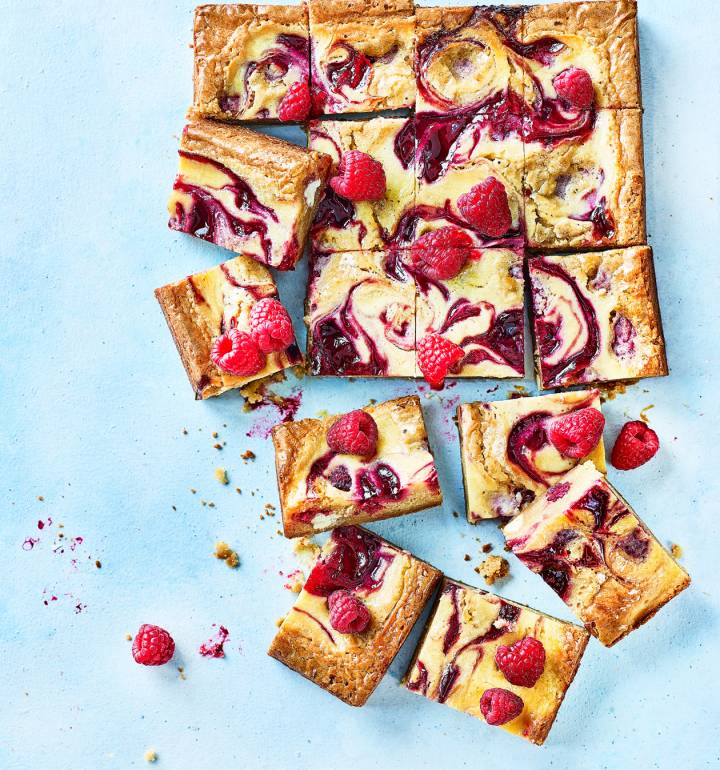 Raspberry ripple blondies