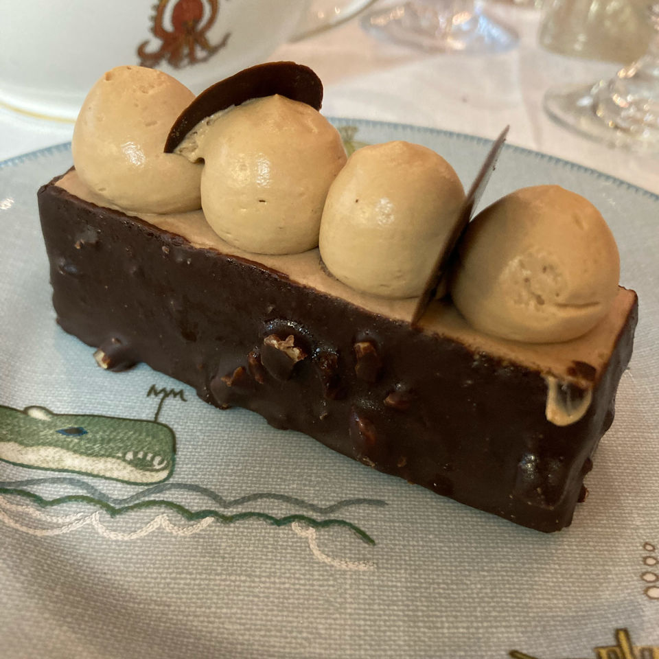 Ham Yard Snickers Bar